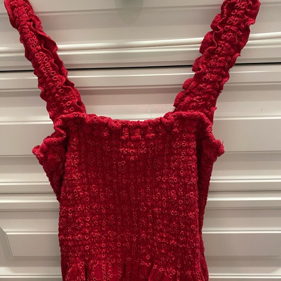 red hollister top - Picture 2 of 3